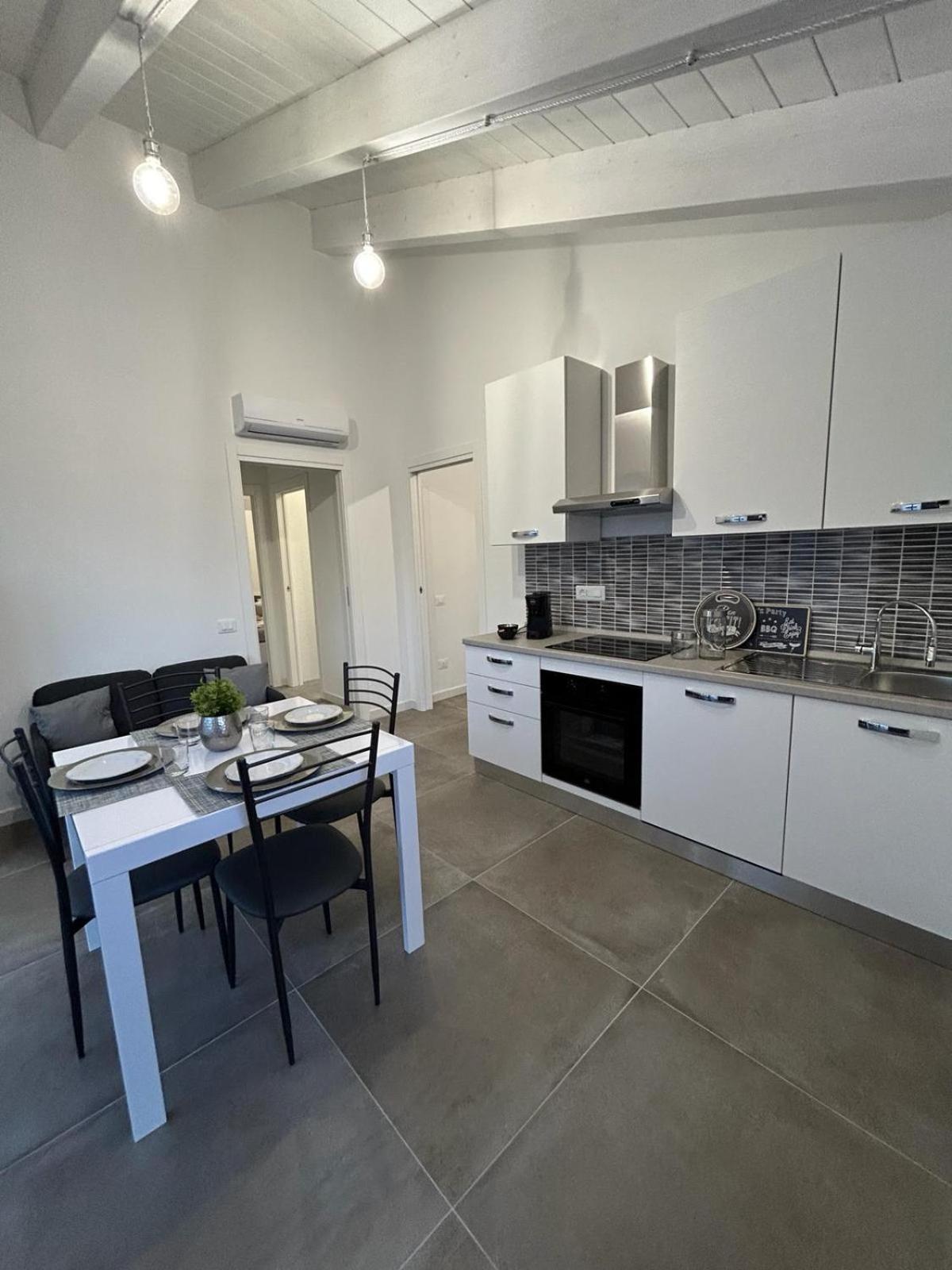 Appartamento Family House Porto Torres Esterno foto