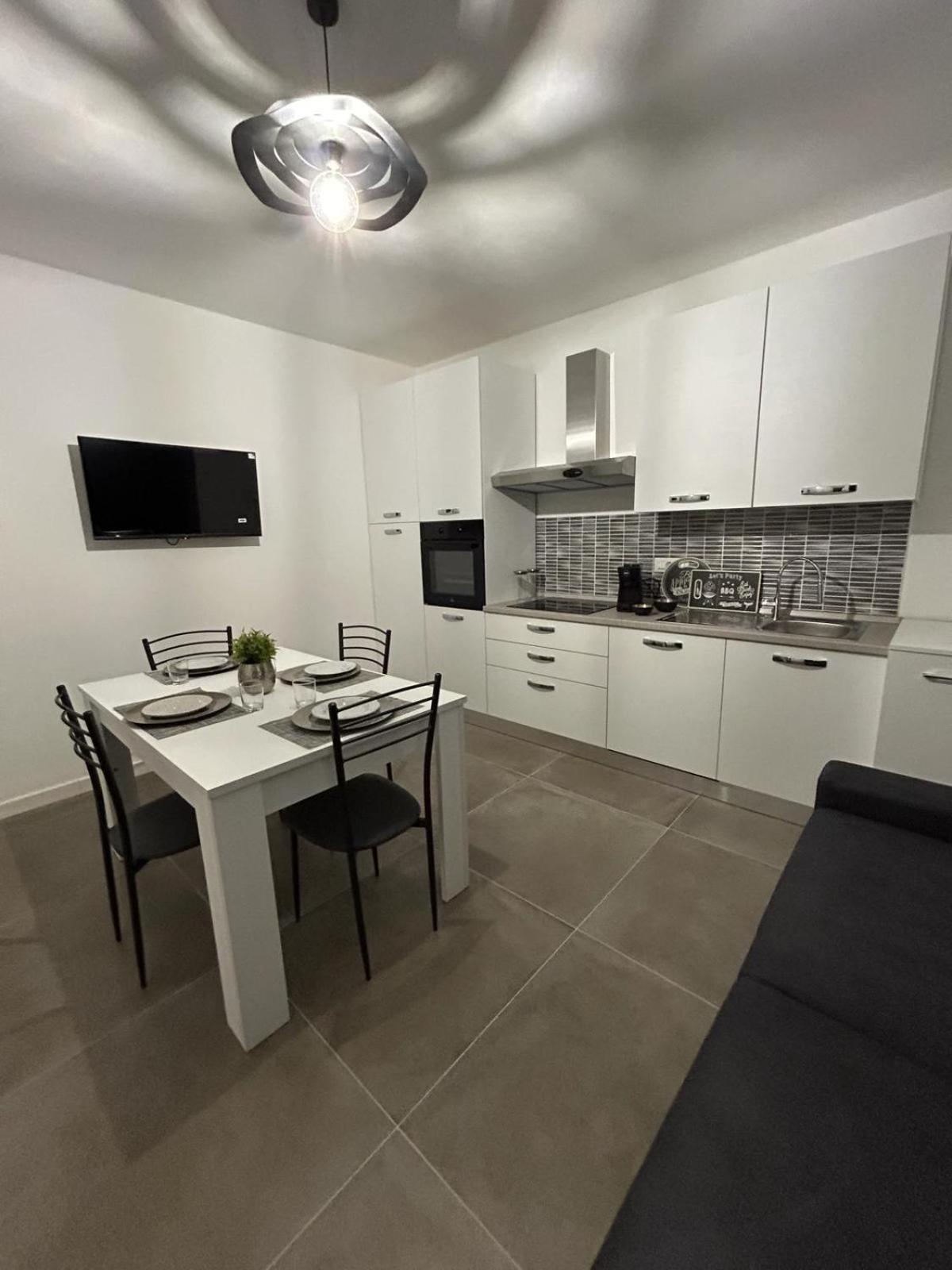 Appartamento Family House Porto Torres Esterno foto